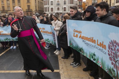 Encuentro de Escuelas Católicas en la Catedral de León