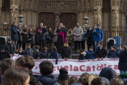 Encuentro de Escuelas Católicas en la Catedral de León
