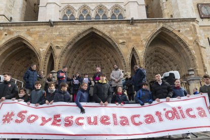 Encuentro de Escuelas Católicas en la Catedral de León