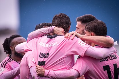 La Deportiva perdió 2-1 en Fuenlabrada.