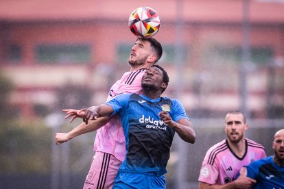 La Deportiva perdió 2-1 en Fuenlabrada.