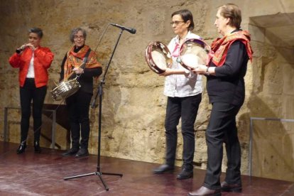La tradición de la ribera del Torío con las hermanas Ordóñez Lanza.