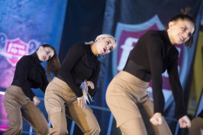 Festival de danzas urbanas hip hop.