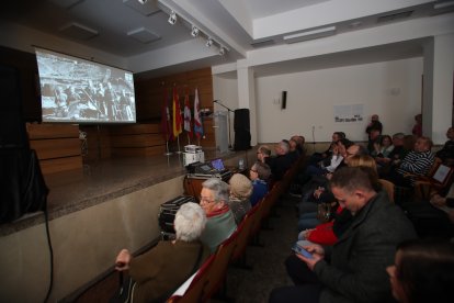 Acto institucional del 8M y homenaje a las mineras.