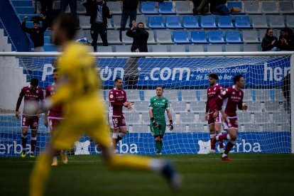 Un lance del partido CE Sabadell-Cultural en la Nova Creu Alta.