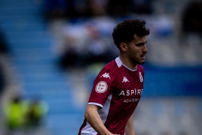 Un lance del partido CE Sabadell-Cultural en la Nova Creu Alta.