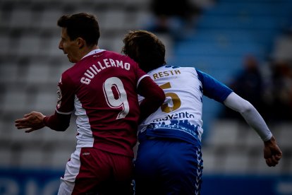 Un lance del partido CE Sabadell-Cultural en la Nova Creu Alta.