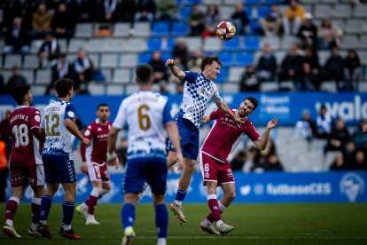 Un lance del partido CE Sabadell-Cultural en la Nova Creu Alta.