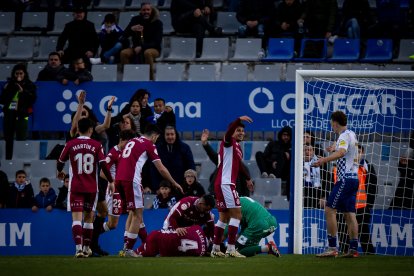Un lance del partido CE Sabadell-Cultural en la Nova Creu Alta.
