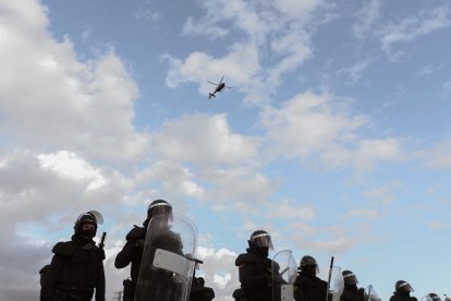 Un momento de la protesta de las mujeres del campo en Villadangos.