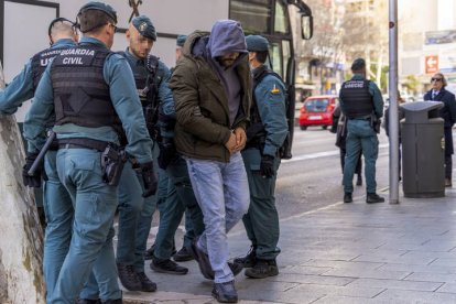 Una de las 23 personas que este viernes han pasado a disposición judicial en Palma