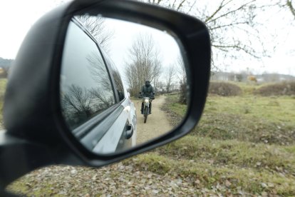 Tras la huella del hombre para poner coto al maltrato animal.