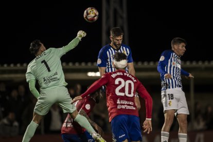Juanfran García se estrenó con derrota al frente de la Ponferradina ante la SD Tarazona.
