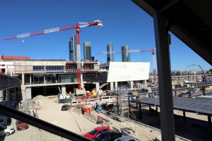 Aglomeraciones por la obras en la estación de Chamartín.