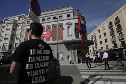 La concentración de pendones culminó en San Isidoro.