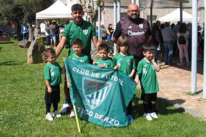 Atletico Bierzo Debutantes.  MACÍAS