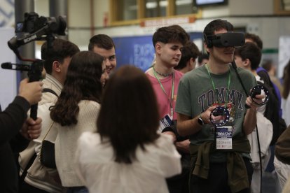 ExpoLeón se celebró en la Escuela de Ingenierías.