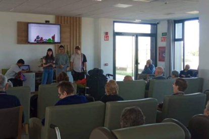 Imagen de una de las actividades celebradas en la biblioteca. DL