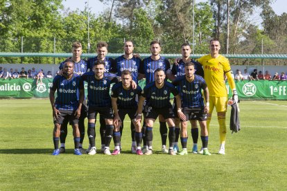 La Deportiva puntúa en Arenteiro.