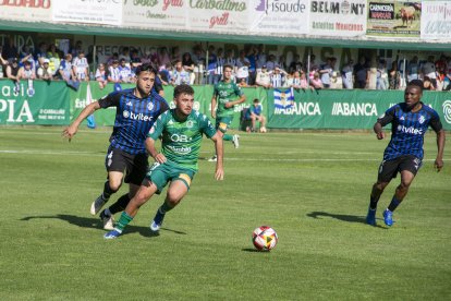 La Deportiva puntúa en Arenteiro.