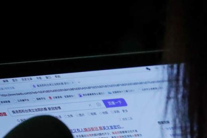 Creación sobre la interconexión del hombre y la inteligencia artificial. efe