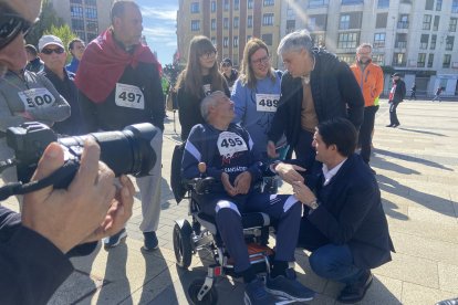 Carrera popular organizada por la Junta para celebrar el día de Castilla y León en la capital leonesa