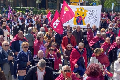 Manifestación en León como respuesta a los actos de la Junta por Villalar en la capital leonesa.
