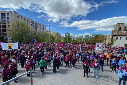 Manifestación en León como respuesta a los actos de la Junta por Villalar en la capital leonesa.