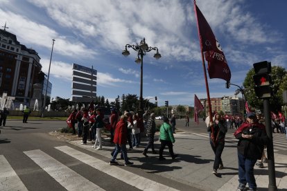 Manifestación en León como respuesta a los actos de la Junta por Villalar en la capital leonesa.