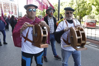 Manifestación en León como respuesta a los actos de la Junta por Villalar en la capital leonesa.