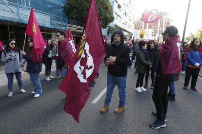 Manifestación en León como respuesta a los actos de la Junta por Villalar en la capital leonesa.