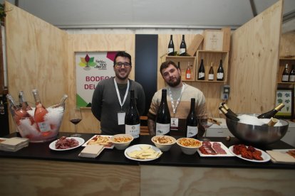 Una veintena de bodegas participan en el evento vitivinícola durante todo el fin de semana.