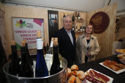 Una veintena de bodegas participan en el evento vitivinícola durante todo el fin de semana.