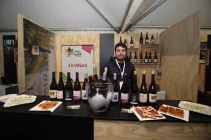 Una veintena de bodegas participan en el evento vitivinícola durante todo el fin de semana.