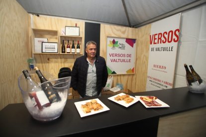 Una veintena de bodegas participan en el evento vitivinícola durante todo el fin de semana.