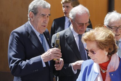 Acto de entrega del premio Leonés Ael año al empresario Valentín Díez Morodo, en 2016.