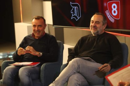 Omar Rodríguez y Ursicino Sánchez, anoche, en el programa La Tertulia.