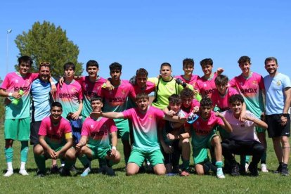 El Atlético Trobajo ascendió a Primera Provincial Juvenil. DL