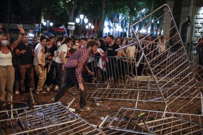 La manifestación de este martes se prolongó durante cerca de seis horas y acabó con varios heridos.