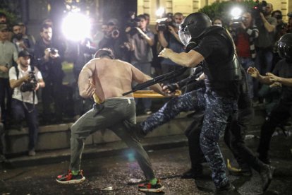 La manifestación de este martes se prolongó durante cerca de seis horas y acabó con varios heridos.