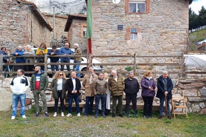 El delegado territorial de la Junta en León, Eduardo Diego, ha presenciado y participado en la romería y en la rogativa en honor a San Froilán.