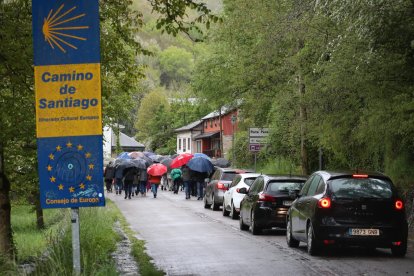 Marcha de protesta por el estado de un tramo de la antigua N-VI