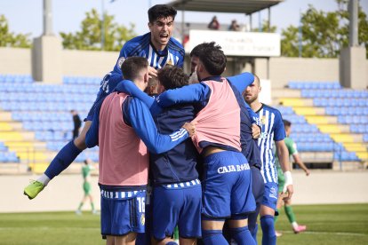 El equipo berciano consigue un triunfo y suma tres puntos fundamentales.