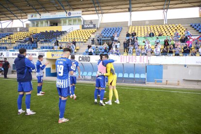 El equipo berciano consigue un triunfo y suma tres puntos fundamentales.