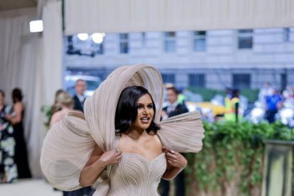 Mindy Kaling.