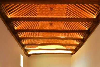 El artesonado de Valcabado es uno de los más grandes del noroeste de la Península. TISTA RUBIO NISTAL