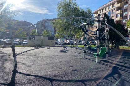 Estado de las obras en el parque de San Mamés, que han visitado los concejales de UPL