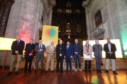 Acto celebrado en la iglesia de San Nicolás de Villafranca para presentar Las Edades.