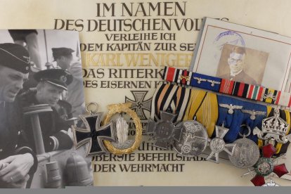 La familia Franco subasta en una casa canadiense varios de los objetos que pertenecieron al dictador. En la misma plataforma se pueden adquirir otras piezas históricas del fascismo italiano y el nazismo alemán, dos de los periodos más negros de la historia
