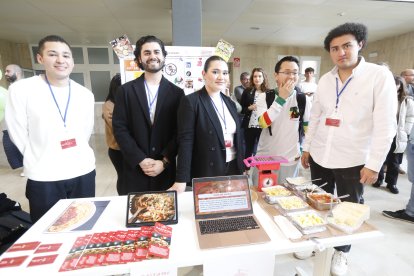 La Universidad de León acoge la XII León Business Talent, donde se presentan ideas innovadoras de negocio para buscar inversores o socios.